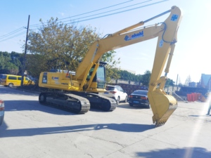 En stock, excavatrice sur chenilles Komatsu PC220 d'occasion, 22 tonnes, d'origine japonaise, PC220-7 PC220-8, excavatrice hydraulique de construction - Product Image 2