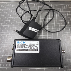 1ชิ้นสินค้าหายากเครื่องมือ Pgt-11-s LAN <span class=keywords><strong>svip</strong></span> ดั้งเดิมสำหรับระบบป้อนกลับของมอเตอร์1057324 PLC - Product Image 1