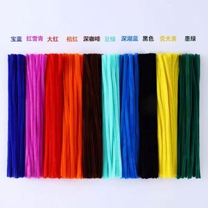 Paquete de 100 Limpiapipas de Colores para Manualidades, Juguetes Educativos para Jardín de Niños, Limpiapipas de Chenilla de 6 mm, Alambre Esponjoso - Product Image 3