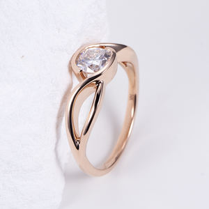 Anillo de Diamantes con Corte Cojín en Oro Rosa de 14K para Mujer, Joyería Messi MSR-1524 - Product Image 2