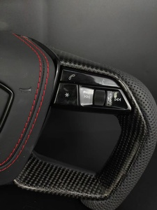 Volante de Fibra de Carbono Personalizado para Automóviles <span class=keywords><strong>F1</strong></span> con Base Plana, Botones de Control y Costuras de Material Personalizado para la Serie Audi - Product Image 3