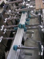 Machine d'enroulement de profilés en film PVC de 300 mm pour cadres de portes et fenêtres, moulures en MDF et aluminium