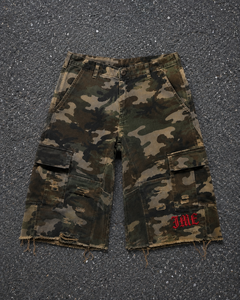 Pantalones Cortos Cargo de Camuflaje para Hombre, con Bajo Deshilachado, Logotipo Bordado, Estilo Urbano, Cintura Media, Cierre de Botones, Material de Lona - Product Image 1