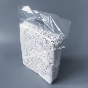 Trapos de Camiseta Blancos Reciclados con Alto Contenido de Algodón, Cortados en Piezas, 100% Algodón, Absorción de Aceite, Limpieza Industrial - Product Image 1