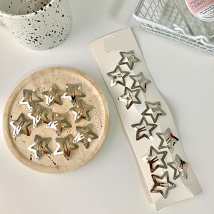 Venta al por mayor de fábrica Y2K Silver Star Hairclip 10 unids/set dulce flor de cinco puntas horquillas de Metal 5cm flequillo lateral Hairclip - Product Image 1