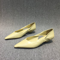 Chaussures pour femmes style européen, Nouvelle collection Printemps, en PU, à talon fin, à bout pointu, ajourées, style décontracté