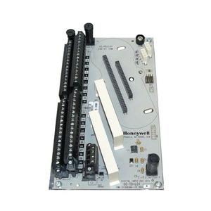 Module d'entrée analogique Honeywell Dc-Taix11 24V Iota Produit de contrôle industriel - Product Image 1