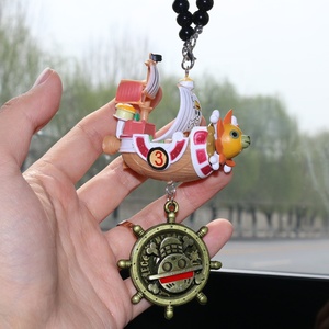 Cool Cartoon <span class=keywords><strong>One</strong></span> Pieces Ship Car Pendentif Avec Longes Décoration Figurines Anime Voiture Rétroviseur Pendentif Accessoires - Product Image 3