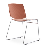 Chaise de réunion de bureau moderne en plastique rouge avec structure en fer et assise