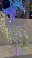 Renne de Noël à 8 modes RGB avec cadre en fer, renne en acrylique intelligent LED imperméable, décorations de fenêtre RGBIC multicolores