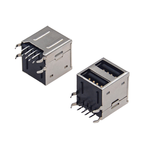 Prise USB Type-A femelle à double port, angle droit, 90° °   Conception blindée avec broches DIP à angle droit pour montage sur circuit imprimé - Product Image 1