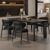 Table à manger en dalle moderne minimaliste italienne pour un usage domestique, petits espaces, avec pieds en acier au carbone + plateau en granit