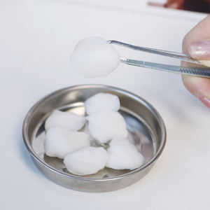 Boules de coton chirurgical bio pures 0,3g 0,5g 1g 2g 3g 4g 5g Emballage stérilisé médical jetable conforme à la norme CE Classe I - Product Image 3