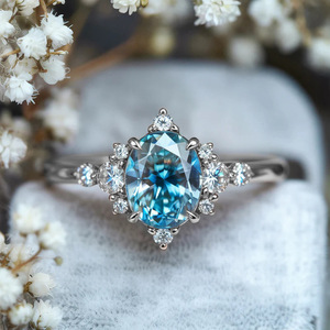 Anello con Design a Fiocco di Neve Blu, Stile Invernale per Donne - Product Image 1