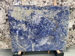 Lastra di <span class=keywords><strong>Marmo</strong></span> <span class=keywords><strong>Blu</strong></span> <span class=keywords><strong>Naturale</strong></span> di Alta Qualità, <span class=keywords><strong>Marmo</strong></span> <span class=keywords><strong>Blu</strong></span> Boliviano per Pareti del Bagno, Isola della Cucina, Top Lavabo, Parete Decorativa - Product Image 2