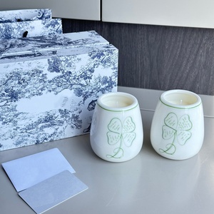 ชุดเทียนหอมกลิ่นโคลเวอร์สี่แฉกนำโชค กลิ่นหอมสำหรับบ้าน เทียนหอมจากขี้ผึ้งถั่วเหลืองสุดหรู ของขวัญ - Product Image 4