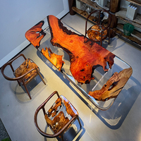 Table de salle à manger en résine époxy de style artistique de luxe en bois massif pour la maison hôtel conçu pour une utilisation intérieure par les designers d'intérieur