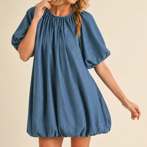 <span class=keywords><strong>Vestido</strong></span> casual mini de mezclilla lavado claro con cuello redondo fruncido, manga abullonada y dobladillo burbuja para <span class=keywords><strong>mujer</strong></span>, fabricado a medida - Product Image 1