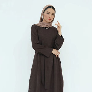 LE DUO Elegante y Modesto Abaya para Mujer, Cuello Redondo, Cinturón, Bolsillos, Manga Larga, Vestido Islámico - Product Image 1