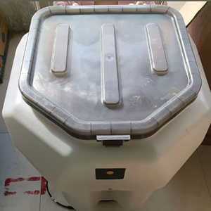 ชิ้นส่วนโดรนการเกษตรใหม่และภาชนะกระจายปุ๋ย (พลาสติกเข้ากันได้กับรุ่น T40) - Product Image 1