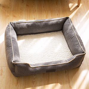 Venta al por mayor de varios colores rectángulo lavable cama para perros cama calmante para perros - Product Image 6