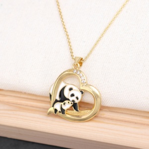 Collana con Panda per Donne e Innamorati, Ciondolo a Forma di Cuore con Panda, Collana con Cuore, Gioielli Personalizzati, Regali per la Festa della Mamma - Product Image 4