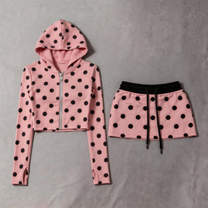 Conjunto de 2 piezas para mujer <span class=keywords><strong>con</strong></span> sudadera <span class=keywords><strong>con</strong></span> capucha de lunares y cremallera, top corto ajustado y minifalda <span class=keywords><strong>con</strong></span> orificio para el pulgar, chándal informal de verano de poliéster y elastano - Product Image 6