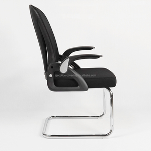 كرسي مكتب للموظفين بدون عجلات بهيكل فولاذي وقاعدة ثابتة على شكل قوس وشبكة - Product Image 3