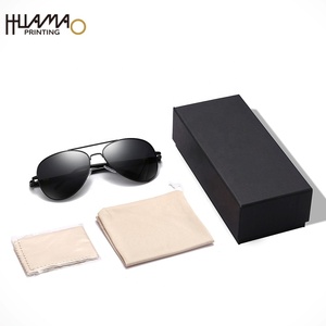 Caja de Empaque para Gafas con Tapa y Base Rígidas en Negro Mate, Impresión de Logotipo Personalizado, Estuche de Almacenamiento de Cartón Premium para Lentes de Sol y Gafas - Product Image 1