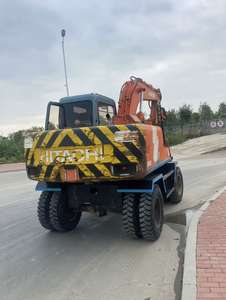 รถขุดตีนตะขาบฮิตาชิ ZX100 มือสอง 10 ตัน เครื่องยนต์และมอเตอร์จากญี่ปุ่น - Product Image 6