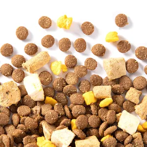 Freeze-Dried Diced Chicken Premium Cat Treats Dog Treats Natural Delicious High Protein Cat&Dog Freeze Dried Food Pet Food Oem