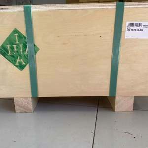 Roulement à rouleaux cylindriques d'origine allemande LSL192338-TB Taille 190*400*132mm Roulement automobile LSL192338-TB - Product Image 1