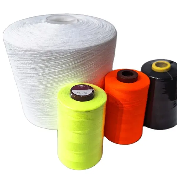 Fil de polyester filé teint 40s2 402 502 302 40/2 fil de polyester filé pour fil à coudre
