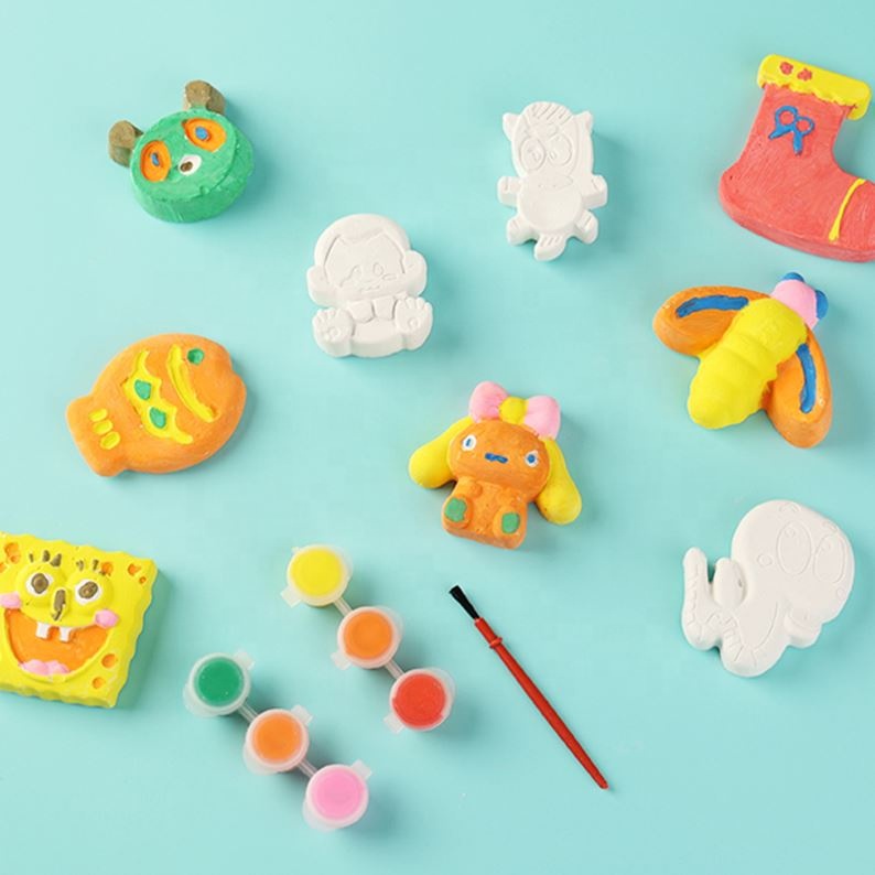 Drawing Tool Set Well Design Toys Arts and Crafts Supplies for Kids DIY Gypsum Set Gift