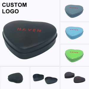 Venta al por mayor de impresión personalizada caja de lata de chocolate en forma de corazón latas de hojalata de regalo embalaje de lata - Product Image 1