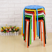 Tabouret de salle à manger simple et robuste, empilable et peu encombrant pour la maison - Vente en gros