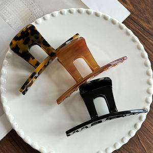 กิ๊บติดผมทรงตรงขนาดกลางแบบ<span class=keywords><strong>เกาหลี</strong></span>เรียบง่าย  วัสดุอะซิเตทหนา  สำหรับ<span class=keywords><strong>ผู้หญิง</strong></span>  ดีไซน์หรูหรา  แบบกิ๊บฉลาม  สำหรับ<span class=keywords><strong>ผม</strong></span><span class=keywords><strong>ทรง</strong></span>ครึ่งรวบ - Product Image 1