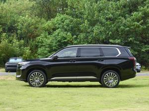 EXEED Lanyue <span class=keywords><strong>CDC</strong></span> Suspension à amortissement variable Grand SUV 6/7 places Essence - Product Image 4