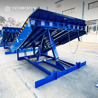 Niveleur de quai mécanique 6-15 tonnes, manuel, à chaîne, à ressort, en acier Q235, plateforme réglable de 300 mm pour le chargement en entrepôt