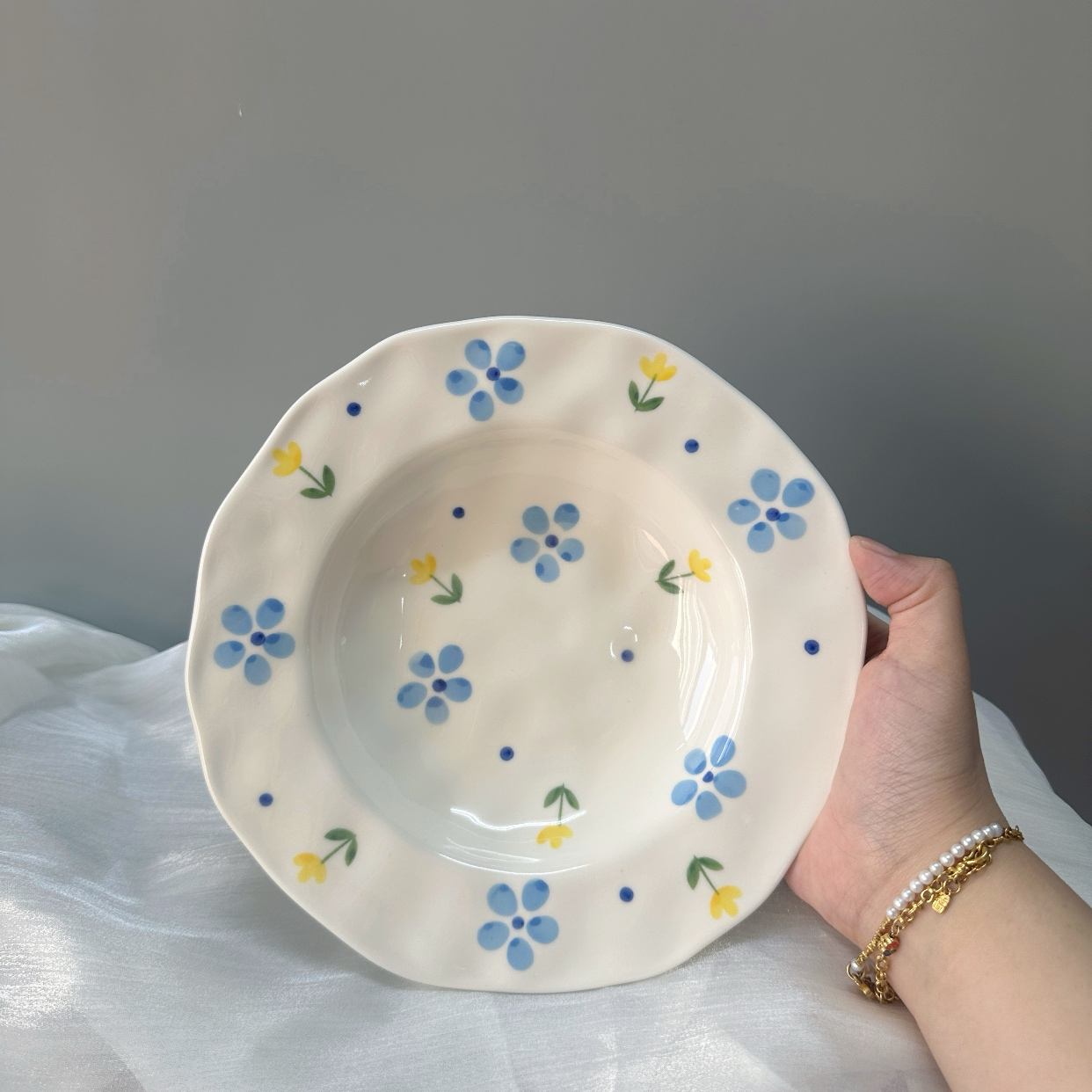 Fleur bleue tulipe jaune