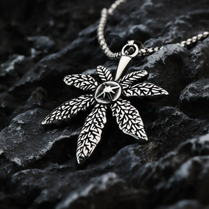 Yunnique-collar con colgante de flor de acero inoxidable para hombre, diseño geométrico, regalo, joyería, accesorio de moda - Product Image 2