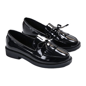 Scarpe singole da <span class=keywords><strong>donna</strong></span> <span class=keywords><strong>con</strong></span> <span class=keywords><strong>tacco</strong></span> spesso alla moda primavera autunno stile fiocco taglie forti scarpe da <span class=keywords><strong>donna</strong></span> - Product Image 1