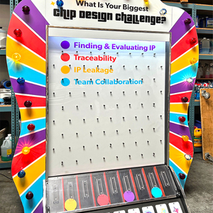 <span class=keywords><strong>Jeu</strong></span> <span class=keywords><strong>de</strong></span> Plinko géant personnalisé en bois pour location événementielle, avec fente à cartes pour tirage au sort et chute <span class=keywords><strong>de</strong></span> prix, idéal pour soirées et divertissements alcoolisés - Product Image 1