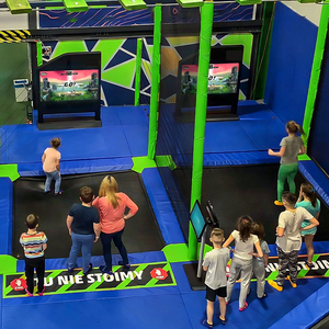 Trampolín Interactivo 3D con Proyección, Juego de Trampolín con Sensor de Proyección AR para Niños, para Deportes en Interiores - Product Image 1