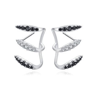 FCJ tre-artiglio di rame semplici orecchini di zircone placcato in oro lega con Clip-On croce perla di diamanti gioielli alla moda per feste