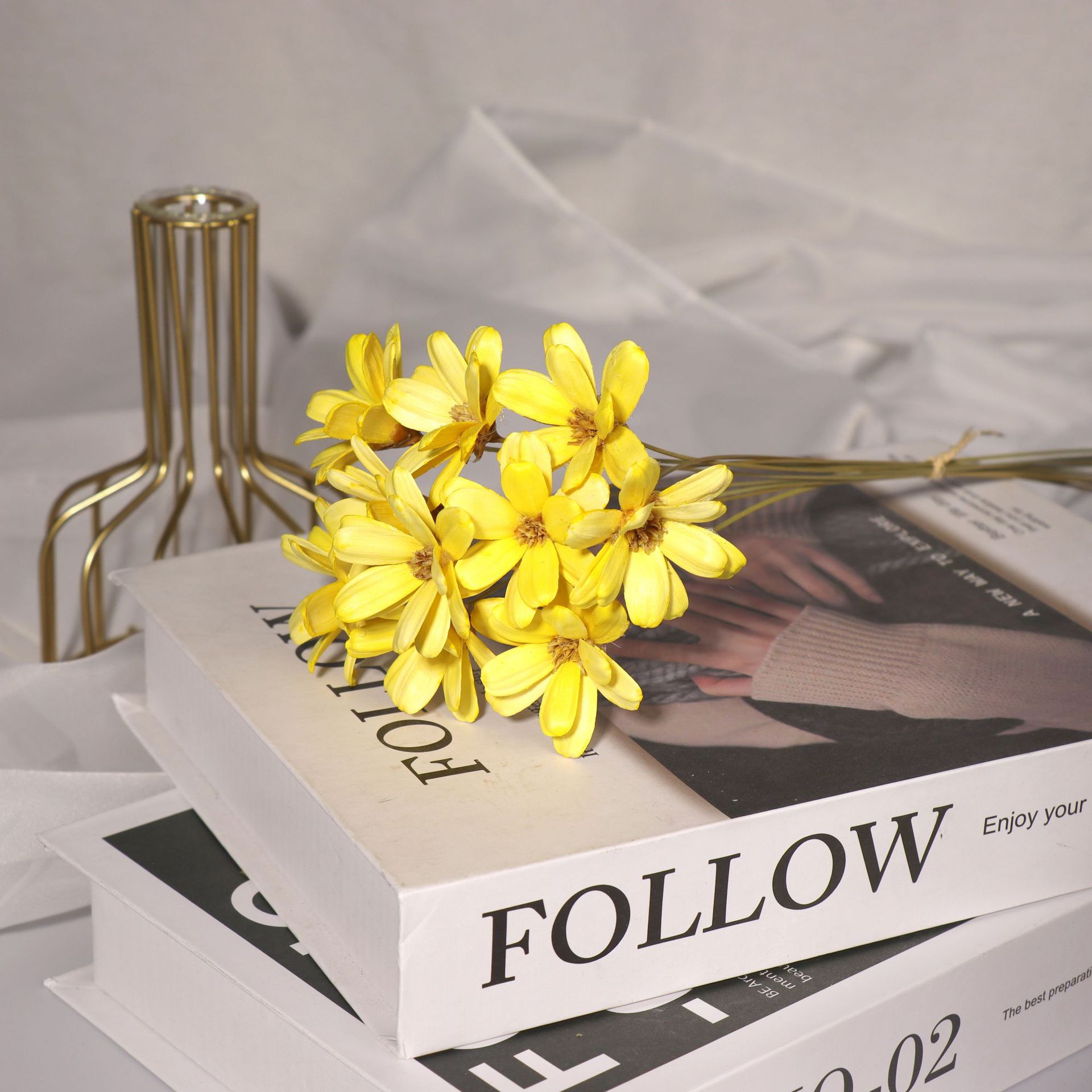 Jaune