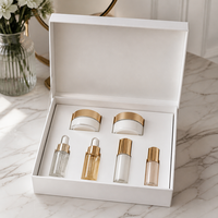 Boîte d'emballage cosmétique personnalisée avec gaufrage et laminage mat, boîtes rigides doublées d'éponge pour les produits de soin de la peau et de beauté