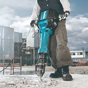 Marteau de démolition électrique Makita HM1812 220V, embout hexagonal avec burin pointu - Product Image 2