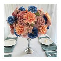 Boule de fleurs artificielles en soie mélangée, centre de table de mariage, compositions florales modernes, diverses occasions : Nouvel An, Saint-Valentin, Remise de diplôme, Halloween