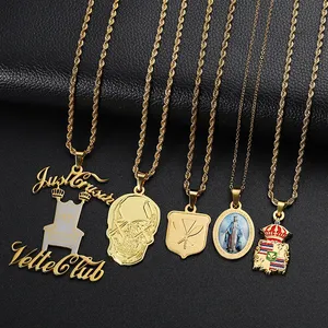 Mode Liebe Anhänger Halskette Edelstahl Custom Name Schmetterling Halskette Frauen Gold Halskette Einfache Schmuck Accessoires/